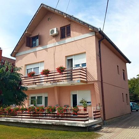 Apartman Andelina Vrnjacka Banja Exterior photo